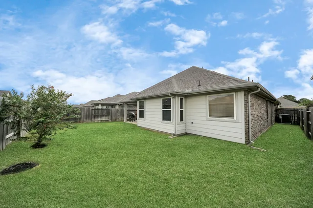 $333,000 | 518 Ellwood Terrace Lane, Richmond, TX 77406
