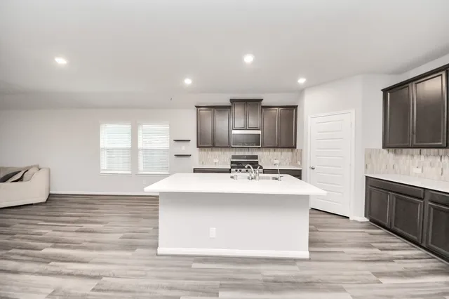 $333,000 | 518 Ellwood Terrace Lane, Richmond, TX 77406