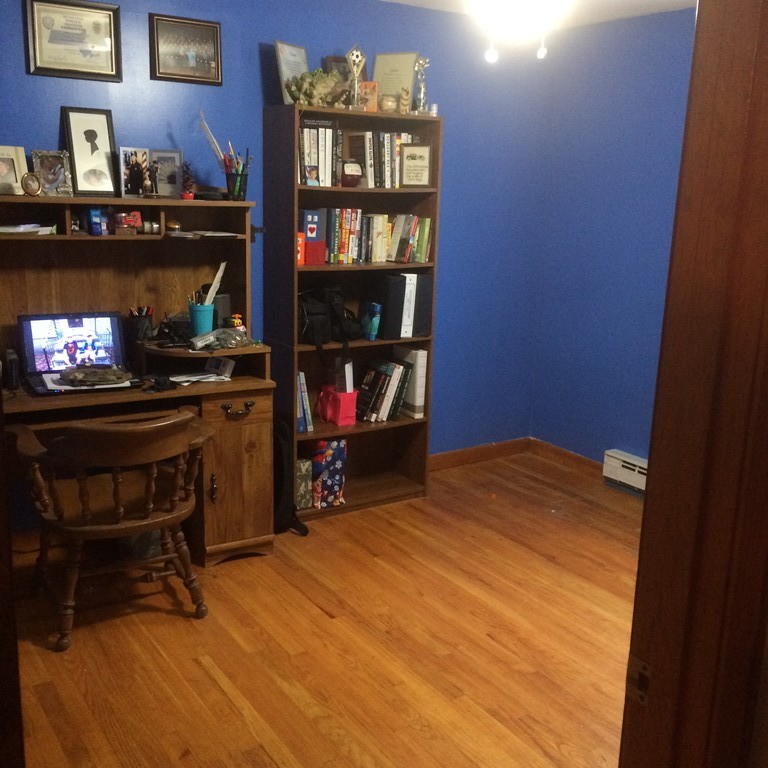12 Kingsbury Road Webster, MA 01570 - Photo 8 of 18 a workspace with furniture and chandelier