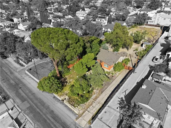 $1,299,999 | 10418 Samoa Avenue, Tujunga, CA 91042