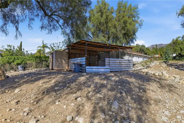 $1,299,999 | 10418 Samoa Avenue, Tujunga, CA 91042