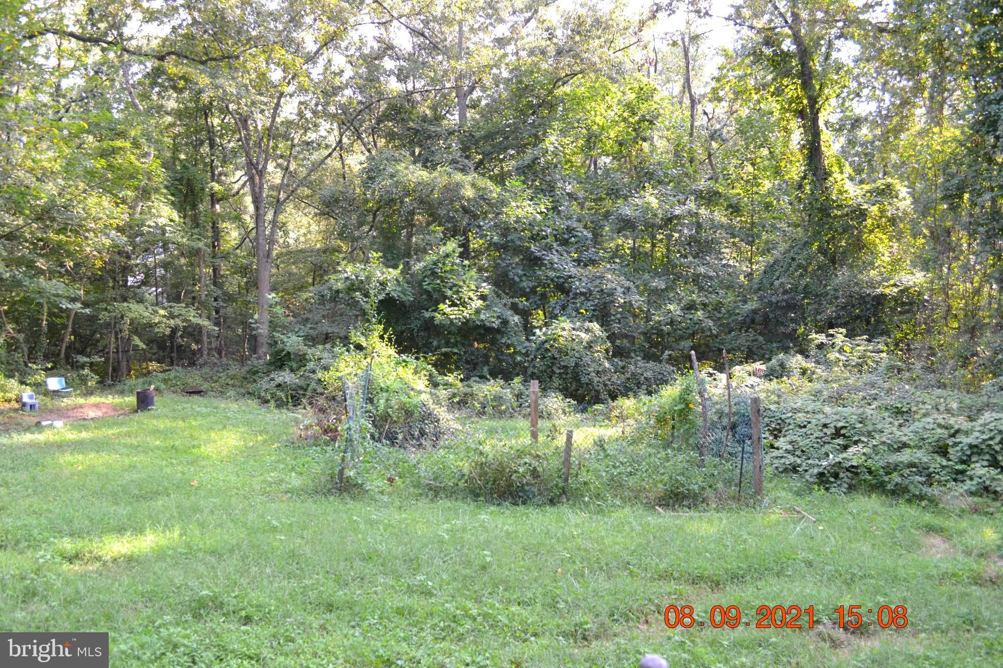 305 Christy Road Pasadena, MD 21122 - Photo 3 of 9 Gallery Image 3