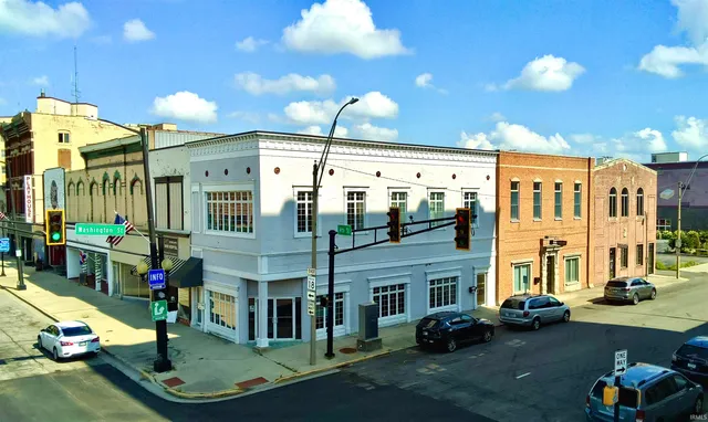 $439,900 | 102 East 4th Street, Marion, IN 46952