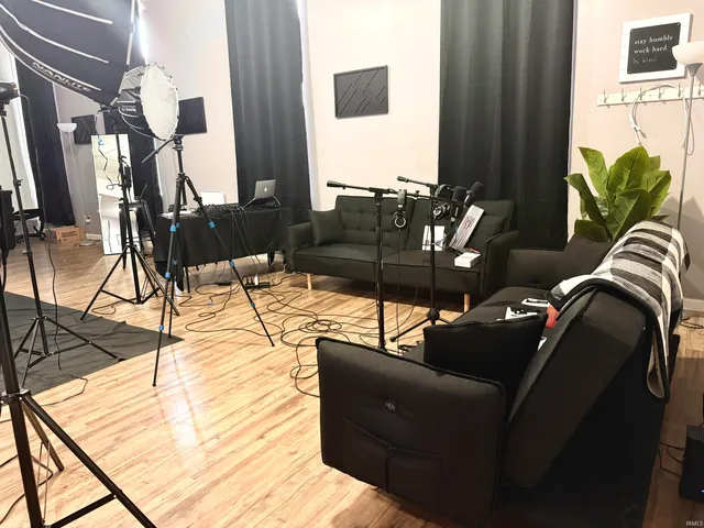 $439,900 | 102 East 4th Street, Marion, IN 46952