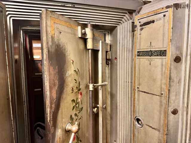 $439,900 | 102 East 4th Street, Marion, IN 46952