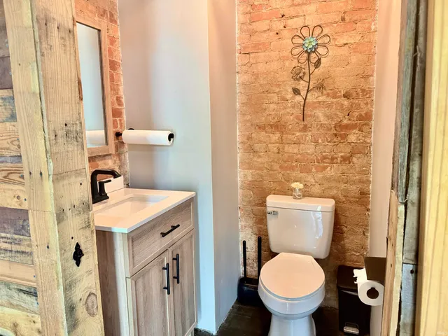 $439,900 | 102 East 4th Street, Marion, IN 46952