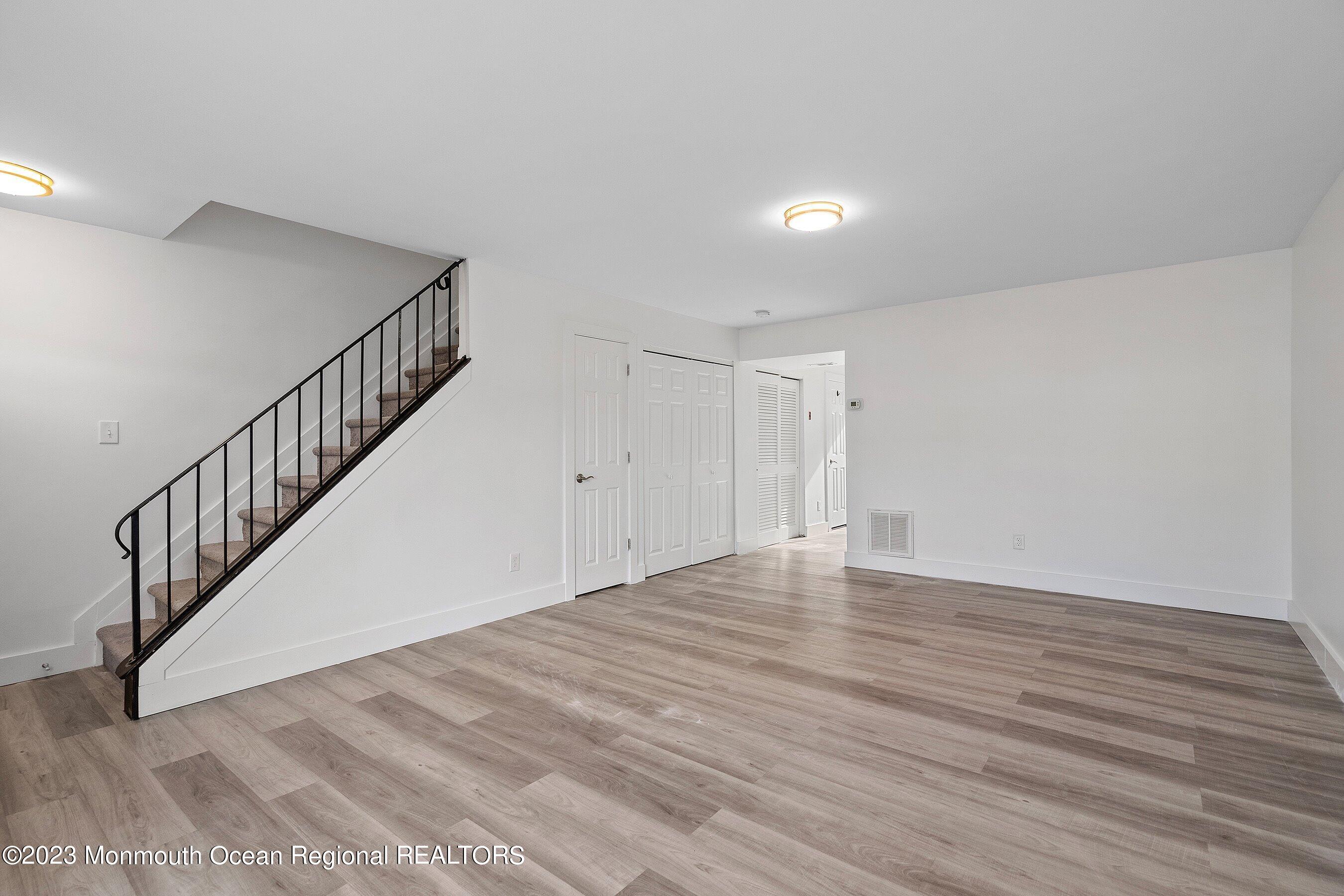 69 Creek Road, Unit 437 Brick, NJ 08724 - Photo 6 of 23 06-Int9 Living