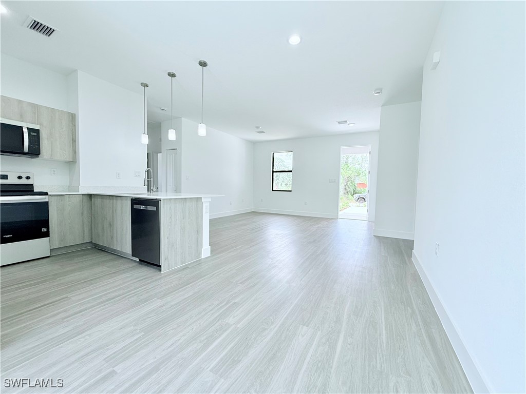 2029 Jeronimo Road LaBelle, FL 33935 - Photo 4 of 36 Gallery Image 4