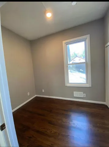 $1,600 | 505 Beaumont Street East, St. Paul, MN 55130