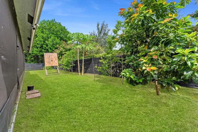 $719,000 | 5185 Northwest 52nd Street, Coconut Creek, FL 33073