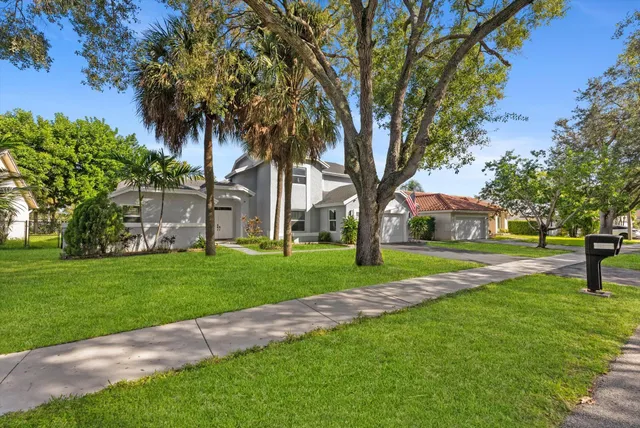 $719,000 | 5185 Northwest 52nd Street, Coconut Creek, FL 33073