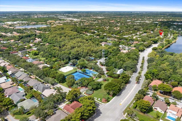 $719,000 | 5185 Northwest 52nd Street, Coconut Creek, FL 33073