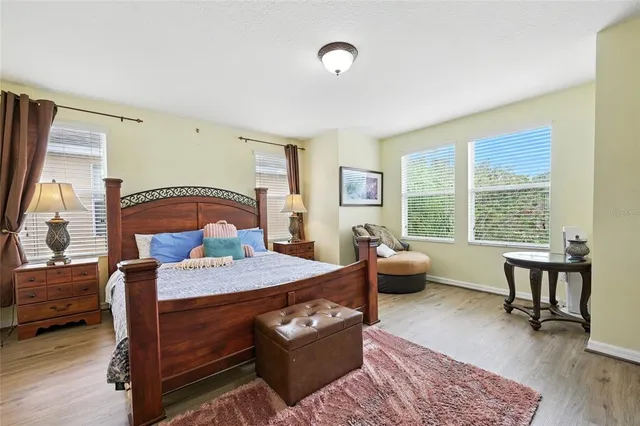 a view of a walk in closet