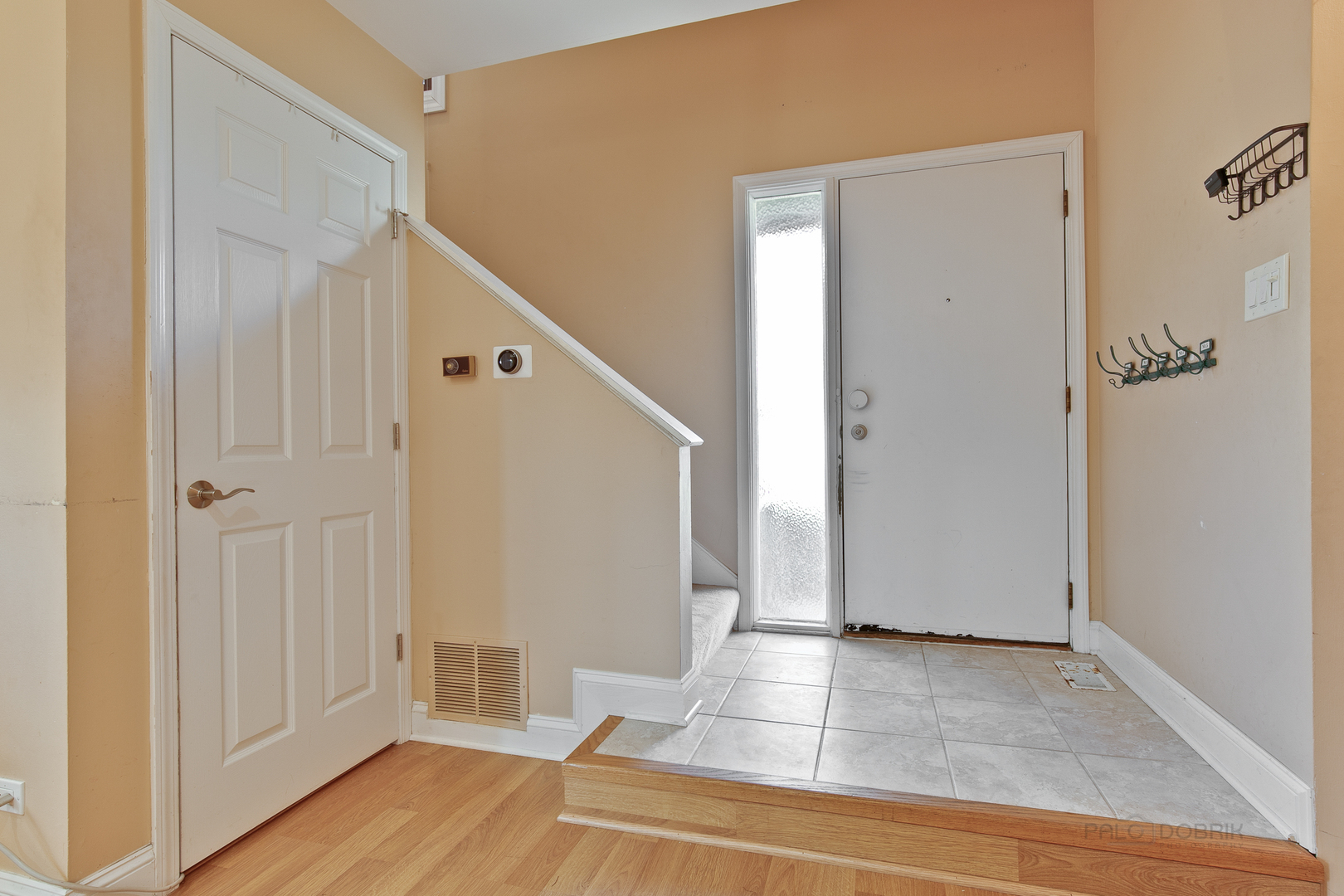 712 Wakefield Road Gurnee, IL 60031 - Photo 11 of 29