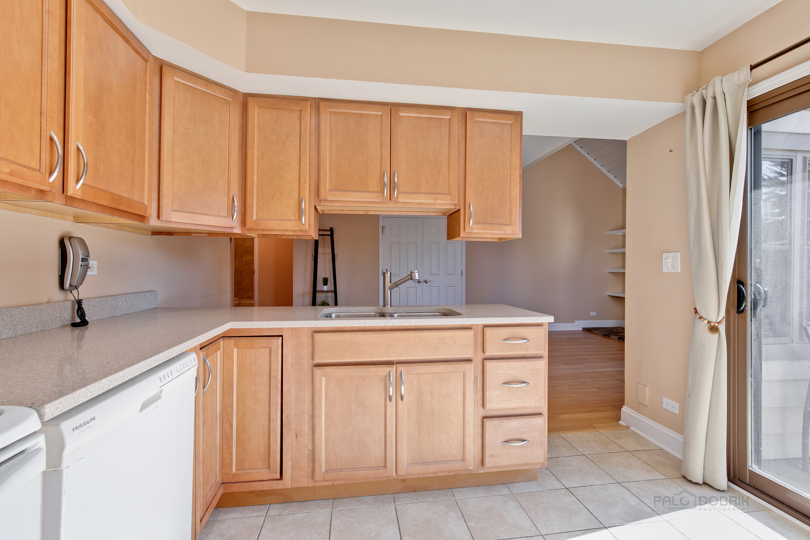 712 Wakefield Road Gurnee, IL 60031 - Photo 7 of 29