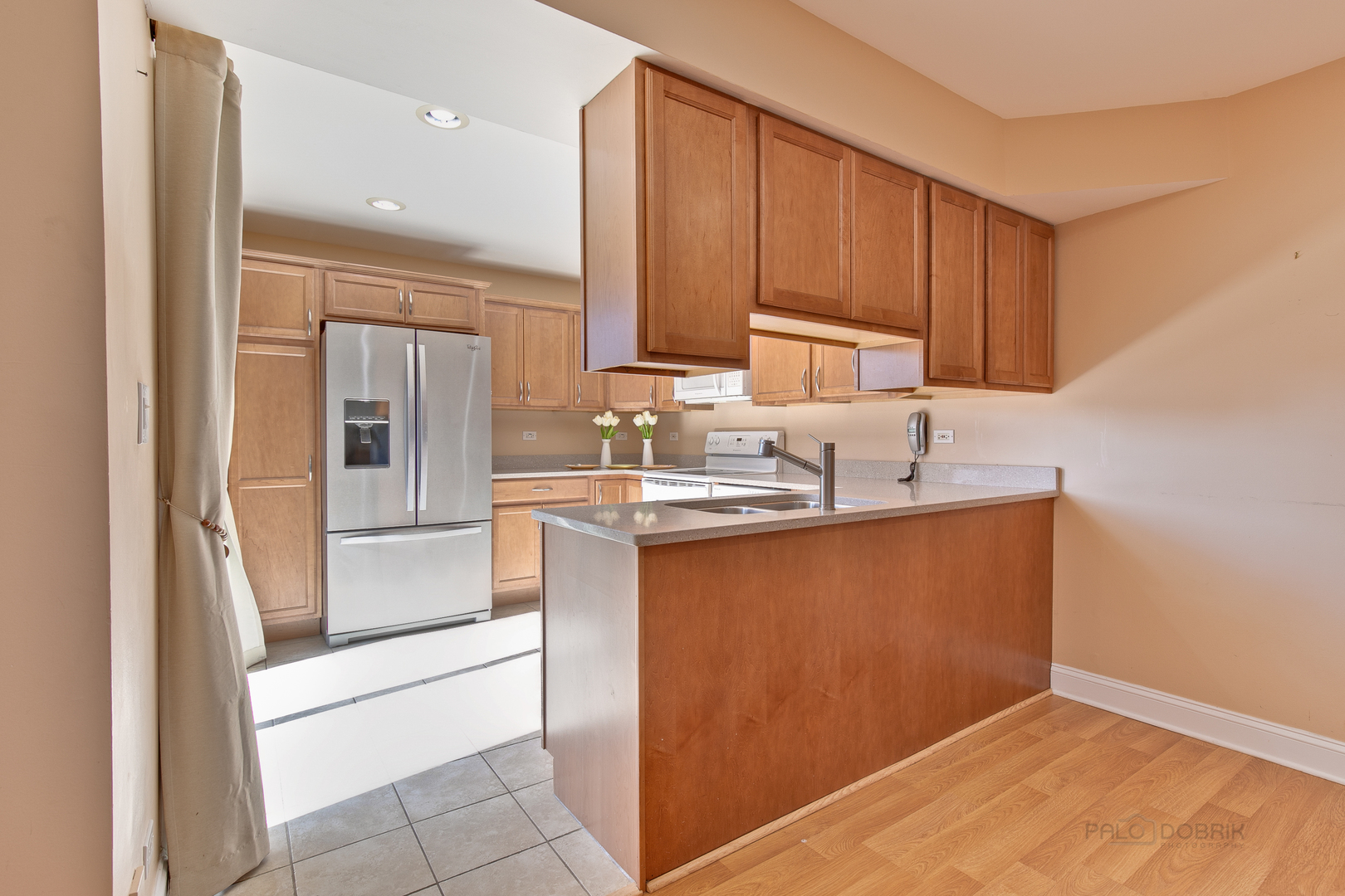 712 Wakefield Road Gurnee, IL 60031 - Photo 8 of 29