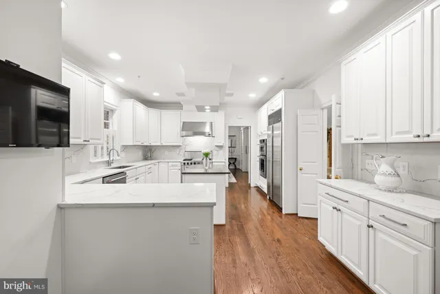 $1,600,000 | 7711 Hidden Meadow Terrace, Potomac, MD 20854