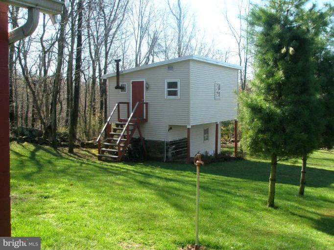 13925 Loy Wolfe Road Smithsburg, MD 21783 - Photo 11 of 25 Workshop