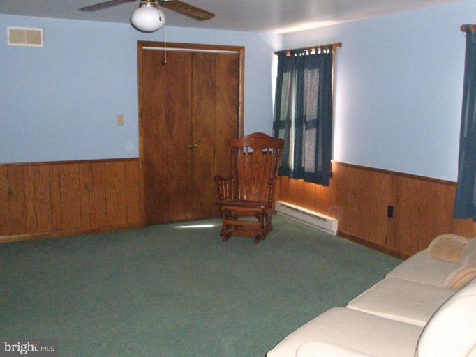 13925 Loy Wolfe Road Smithsburg, MD 21783 - Photo 24 of 25 Bedroom #3