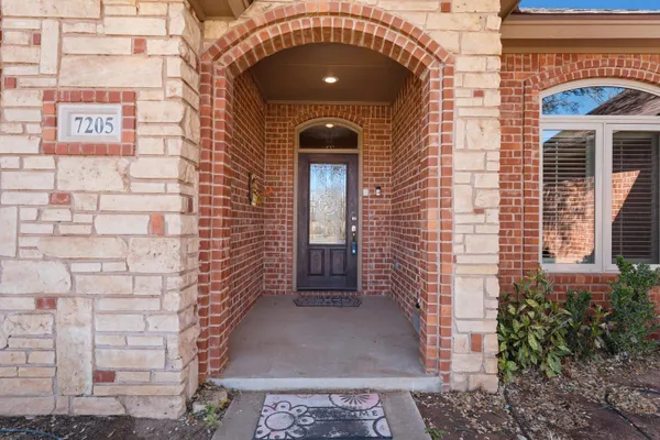 $749,000 | 7205 78th Street, Lubbock, TX 79424