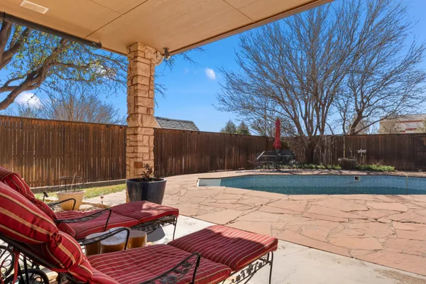 $749,000 | 7205 78th Street, Lubbock, TX 79424