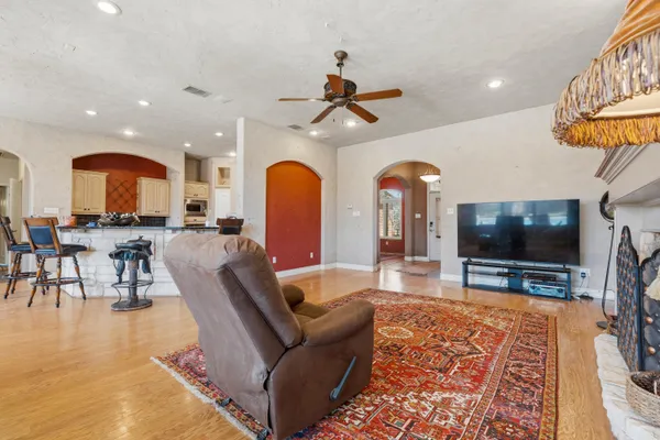 $749,000 | 7205 78th Street, Lubbock, TX 79424