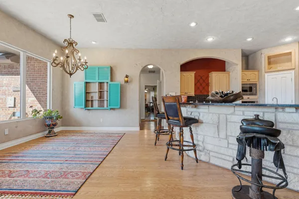 $749,000 | 7205 78th Street, Lubbock, TX 79424