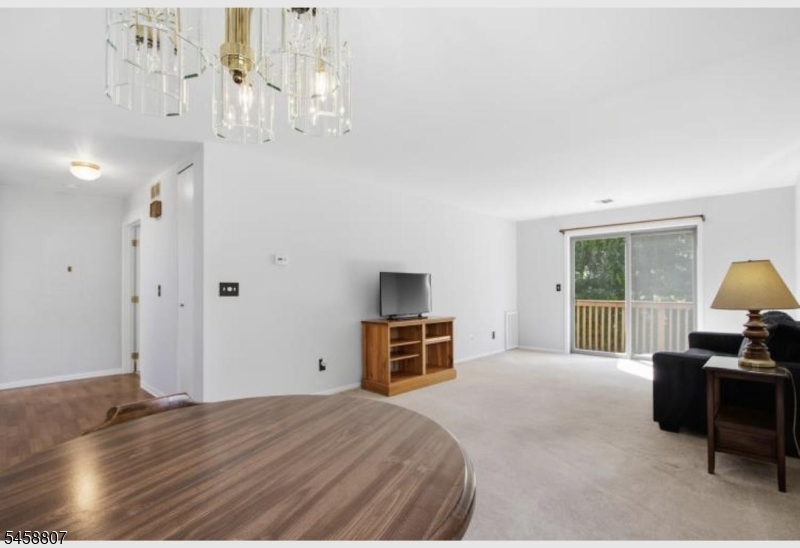 136 Changebridge Road, Unit N8 Montville, NJ 07045 - Photo 9 of 37 Gallery Image 9