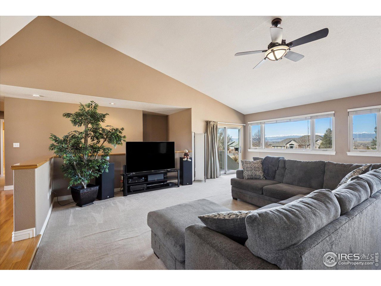 8023 Dawnhill Circle Erie, CO 80516 - Photo 10 of 38