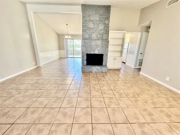 $1,795 | 12310 Willow Wild Drive, Unit B, Austin, TX 78758