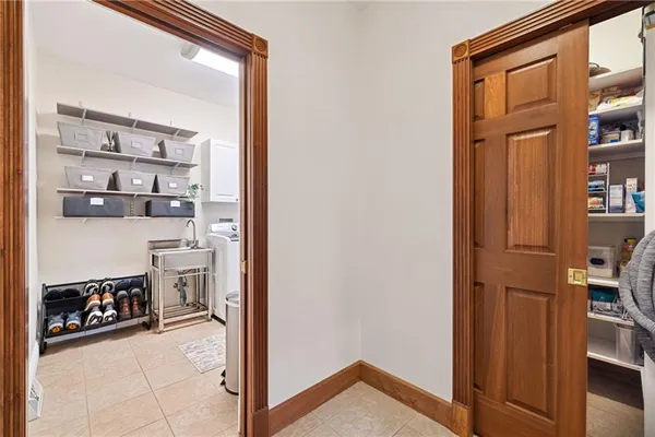 a view of a storage & utility room