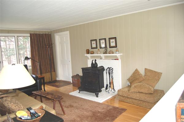 112 High Plain Road Andover, MA 01810 - Photo 4 of 24 Gallery Image 4