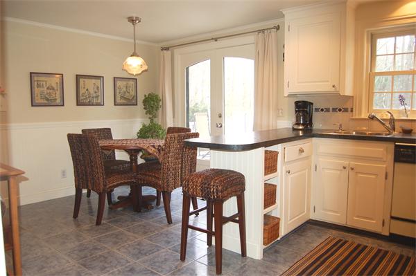112 High Plain Road Andover, MA 01810 - Photo 6 of 24 Gallery Image 6