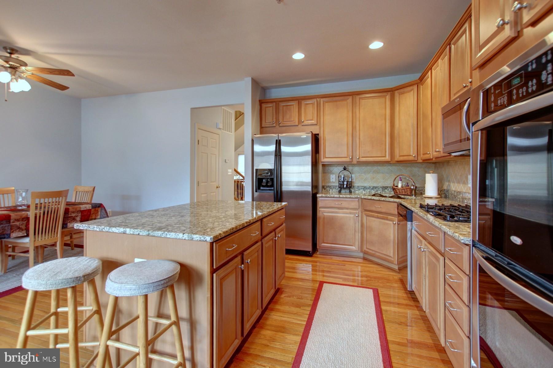 1552 Rutland Way Hanover, MD 21076 - Photo 14 of 28 Open concept kitchen.