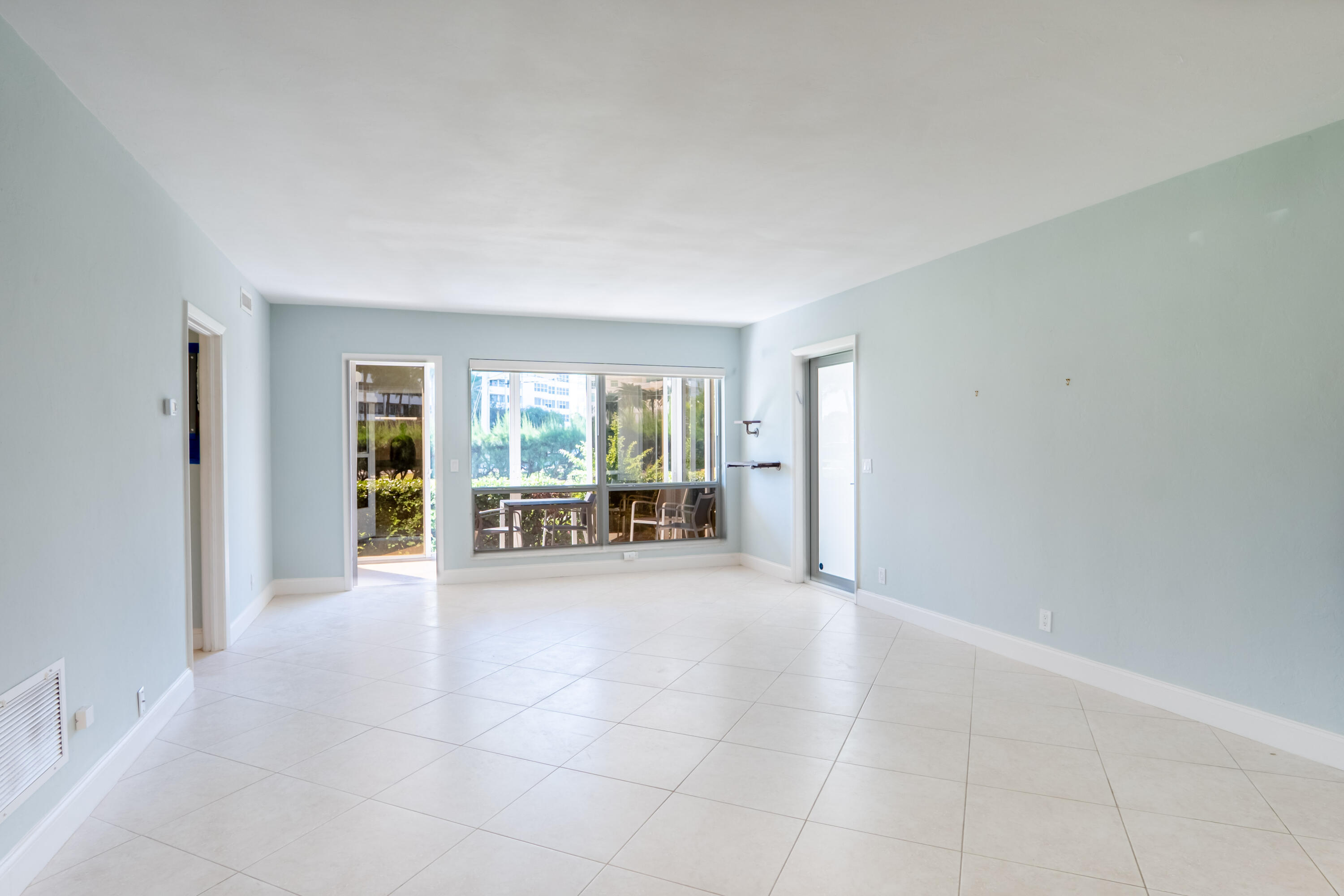 1505 South Ocean Boulevard, Unit 2 Boca Raton, FL 33432 - Photo 12 of 20 4JS00169-HDR