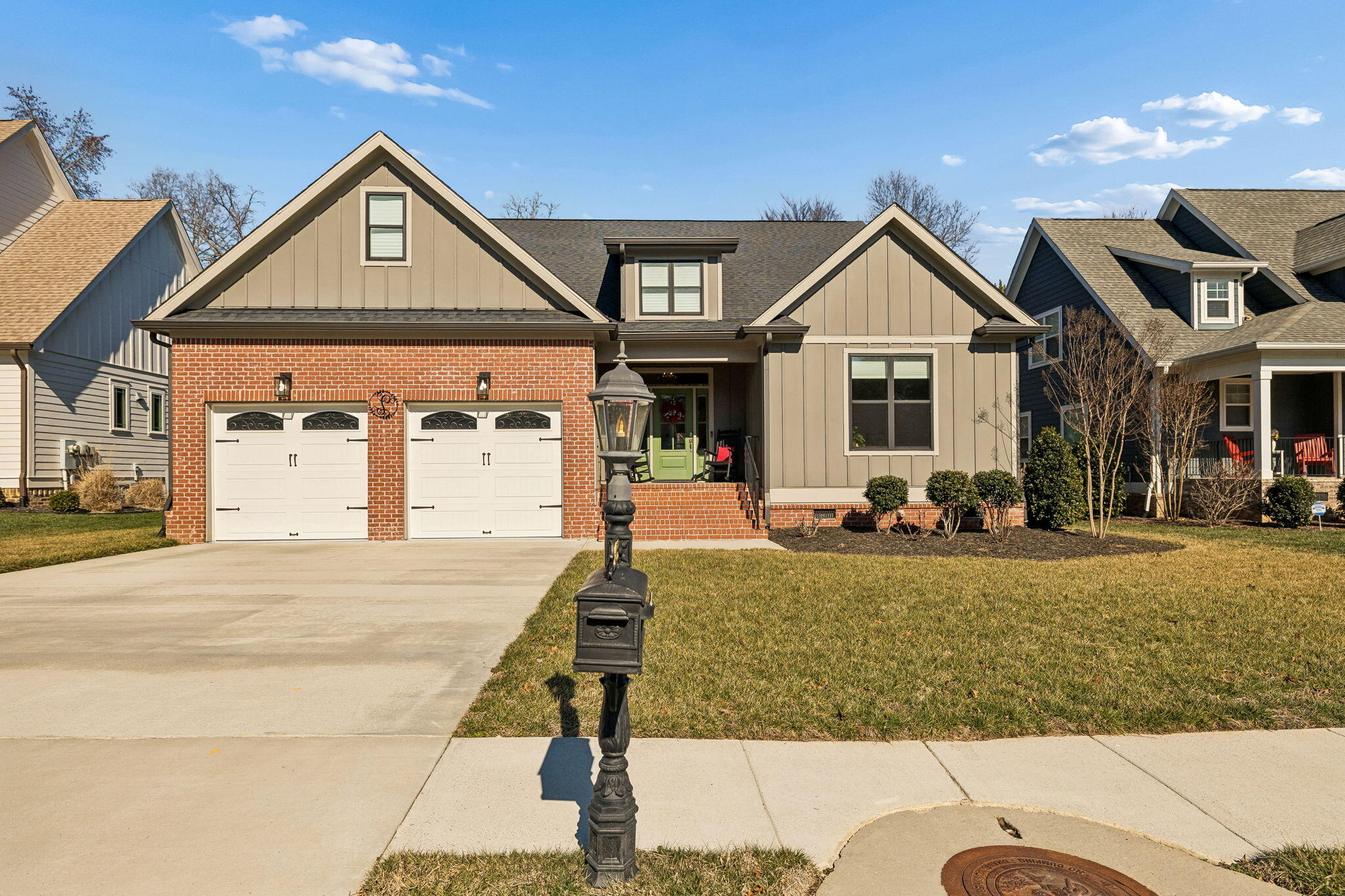 9463 Silver Stone Lane Ooltewah, TN 37363 - Photo 2 of 58 2-9463 Silver Stone Ln - 002