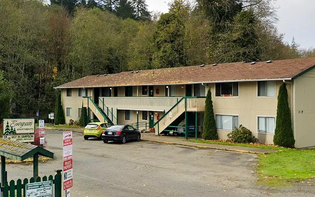 $1,050 | 907 West Simpson Avenue, McCleary, WA 98557