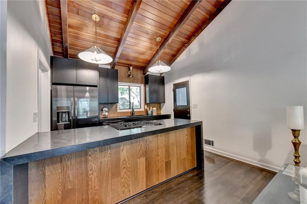5363 Rosser Road Stone Mountain, GA 30087 - Photo 17 of 88