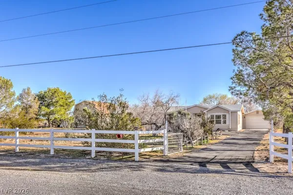 $449,900 | 5461 Navajo Boulevard, Pahrump, NV 89061