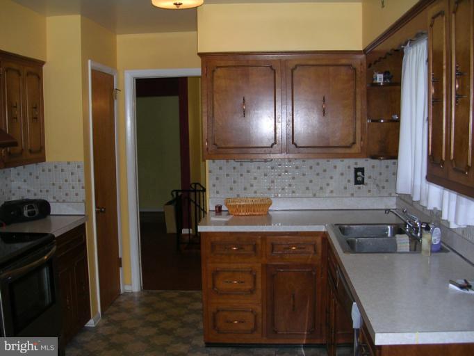 8703 Windsor Mill Road Windsor Mill, MD 21244 - Photo 15 of 30 Kitchen Area