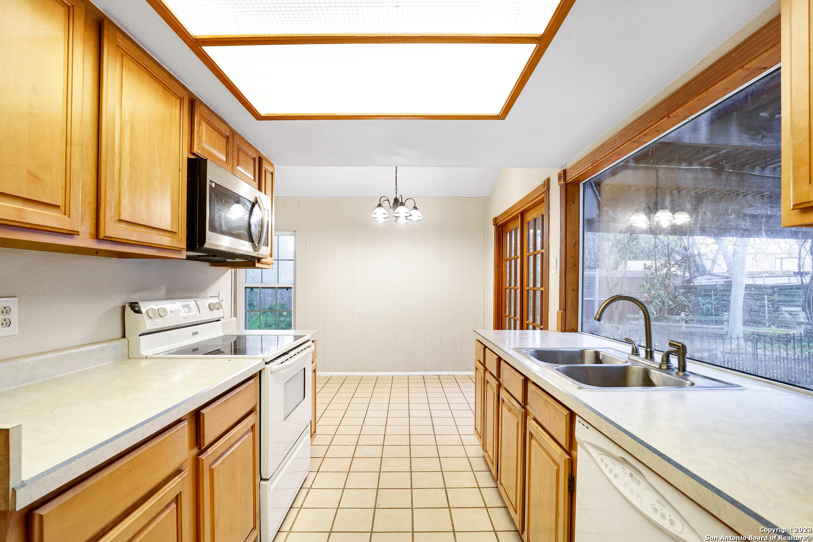 8138 Raritan Street San Antonio, TX 78254 - Photo 13 of 26