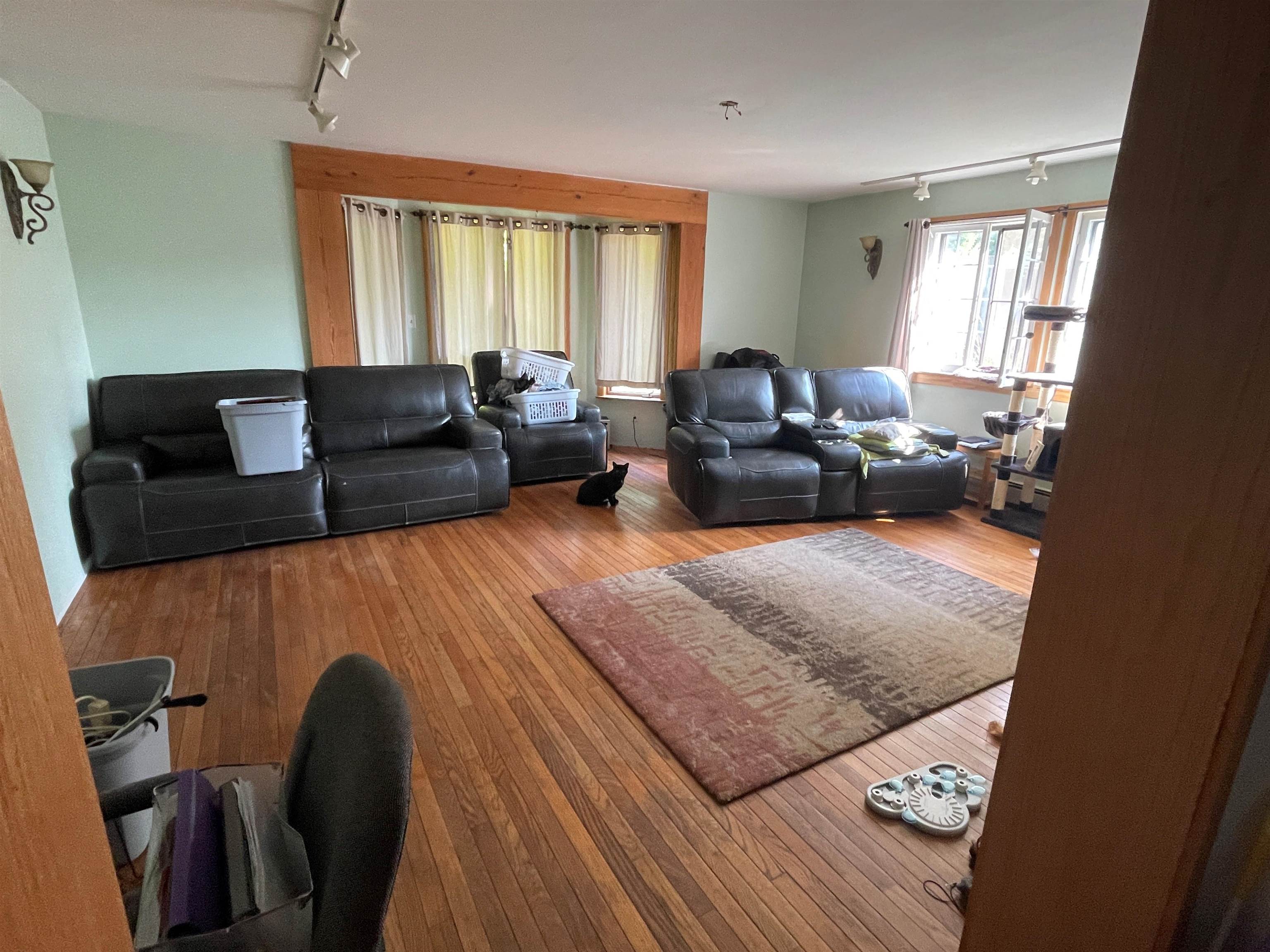 1915903-2.JPG