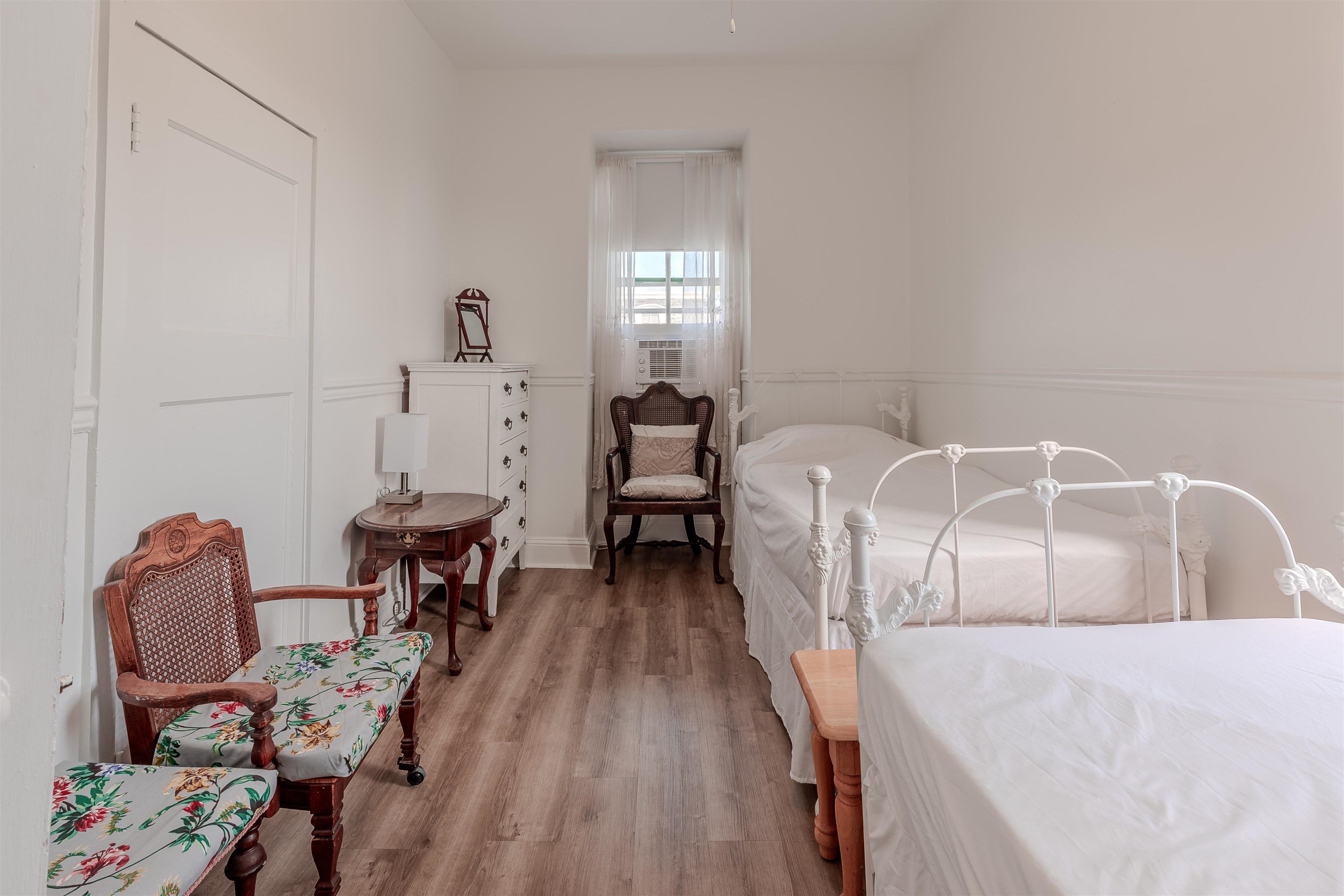 127 3rd West Cape May, NJ 08204 - Photo 36 of 40