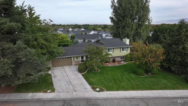 $689,900 | 11842 Tioga Street, Boise, ID 83709