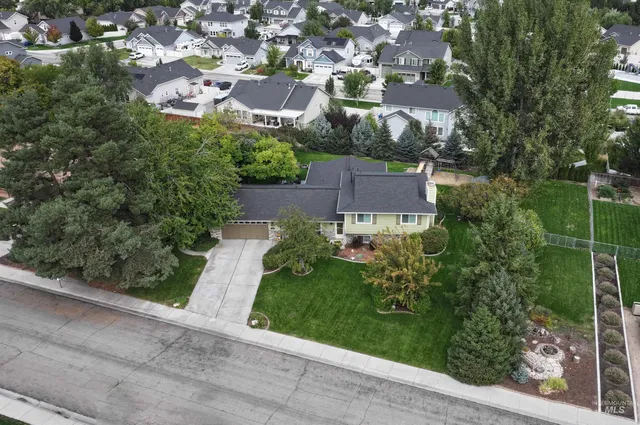 $689,900 | 11842 Tioga Street, Boise, ID 83709
