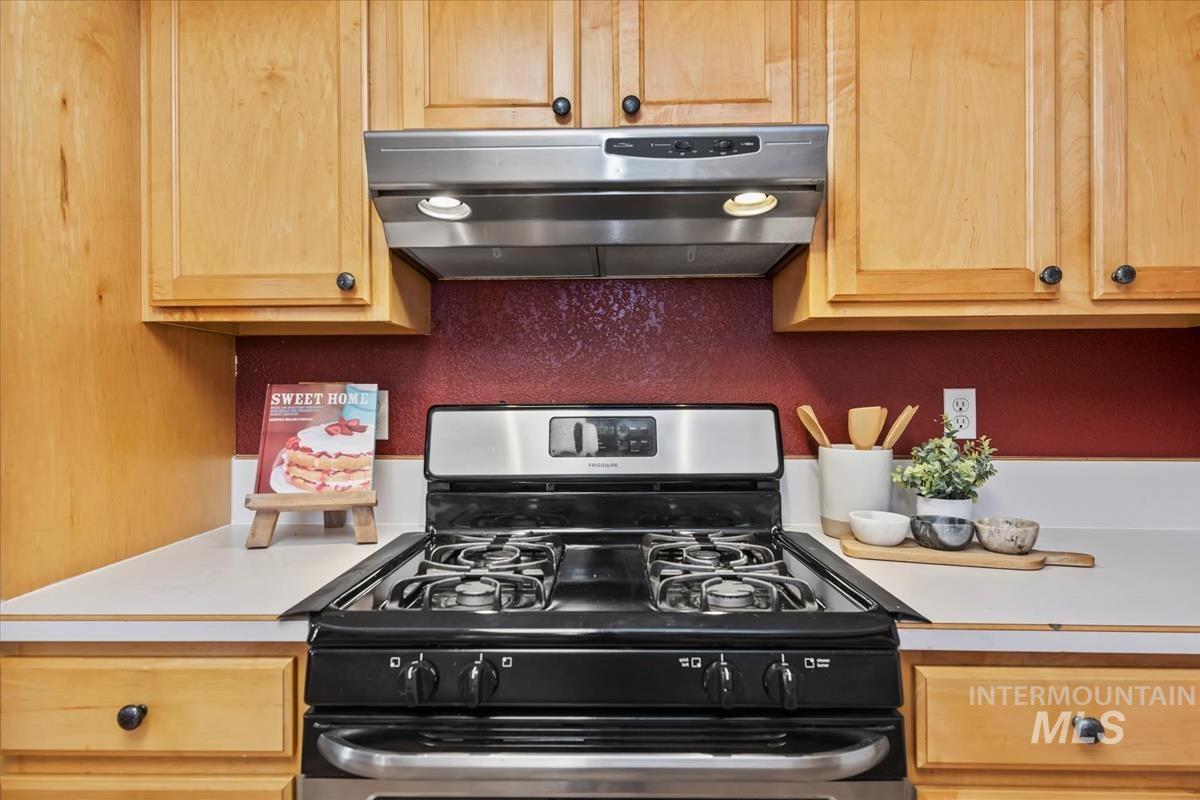 11842 Tioga Street Boise, ID 83709 - Photo 8 of 46