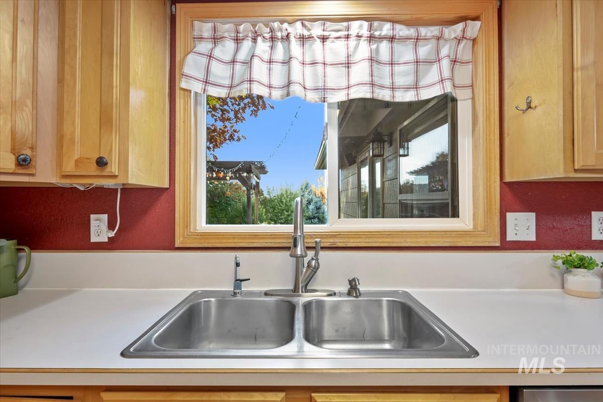 11842 Tioga Street Boise, ID 83709 - Photo 9 of 46