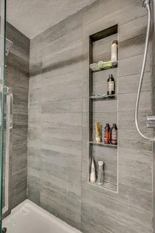 $290,000 | 4675 Victor Path, Unit 6, Hugo, MN 55038