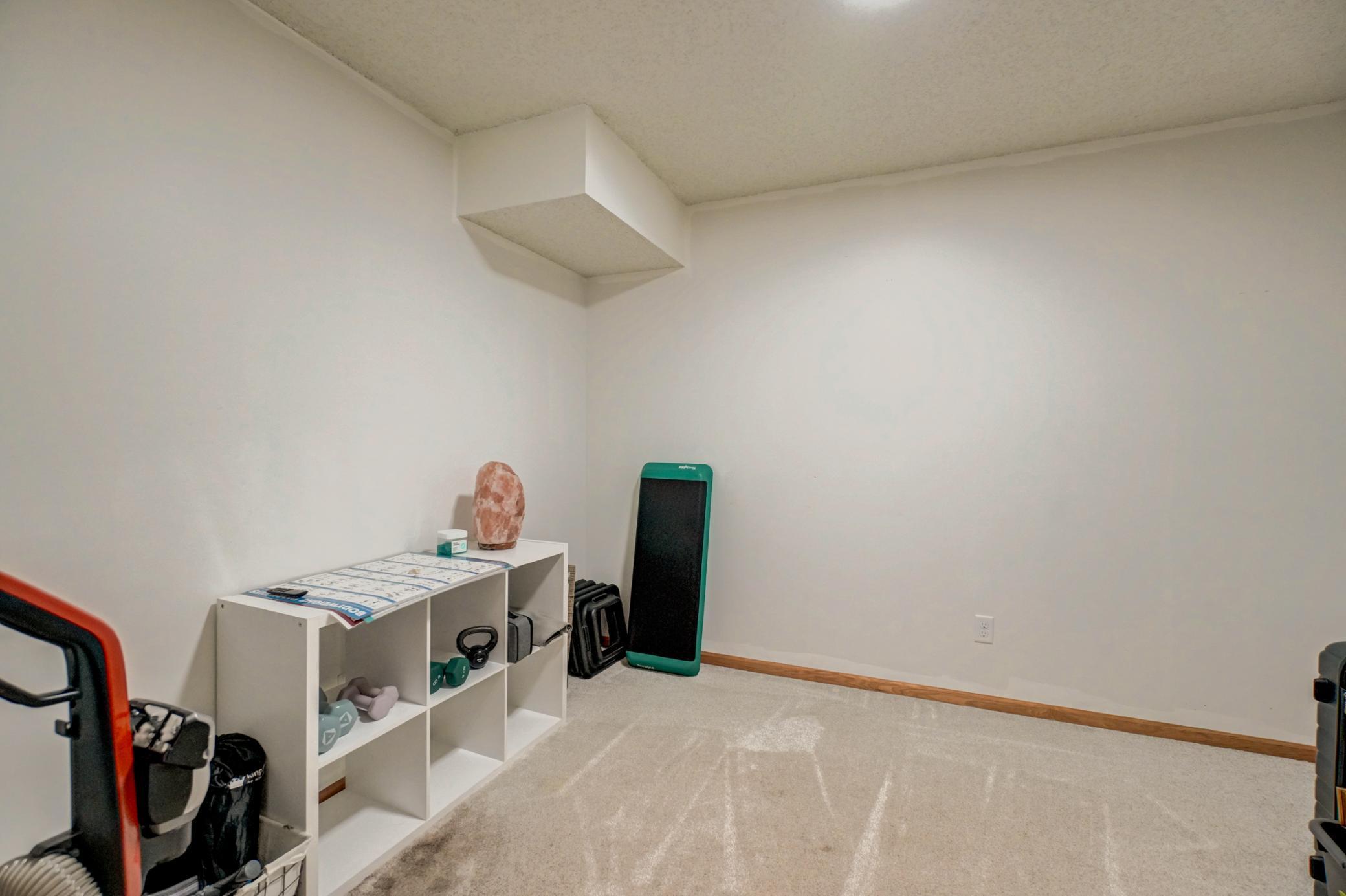 4675 Victor Path, Unit 6 Hugo, MN 55038 - Photo 33 of 40