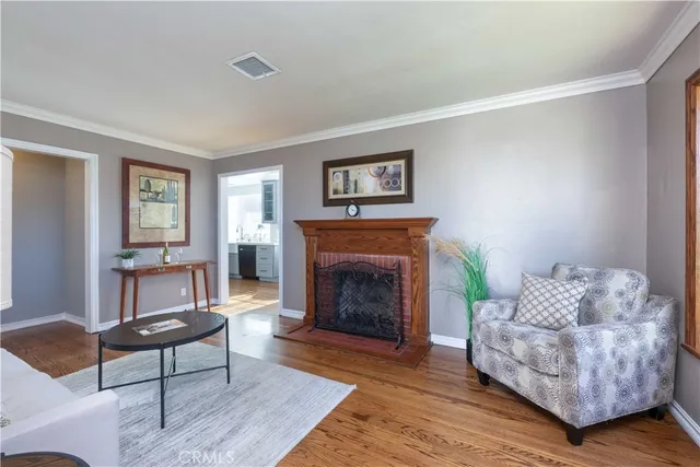 $1,100,000 | 474 East 44th Circle, Long Beach, CA 90807